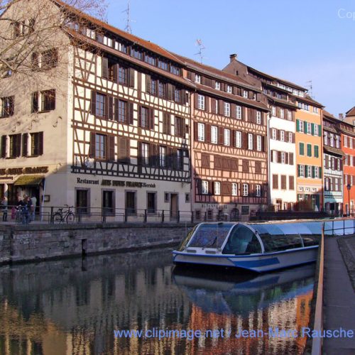 Petite France, maison, alsaciennes, Strasbourg,bateau mouche